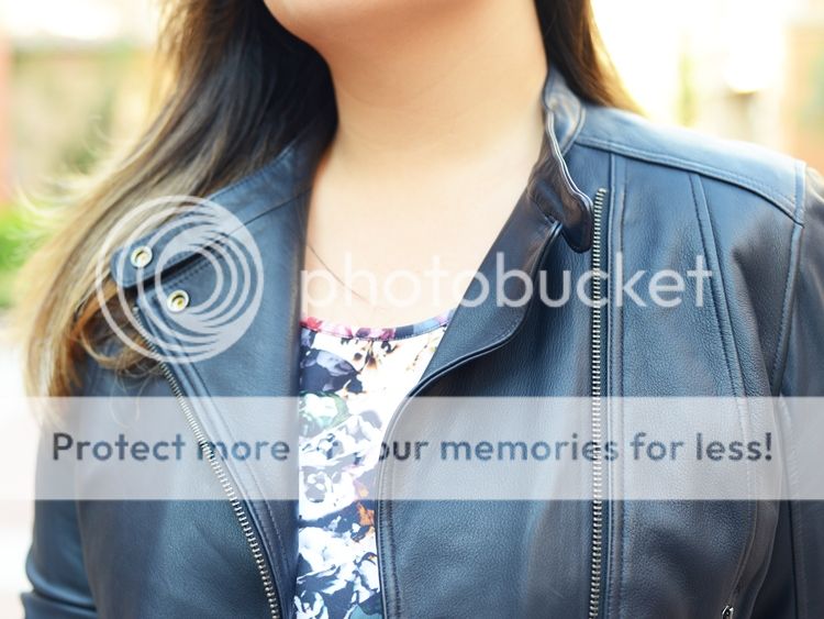 Curvy Girl Chic Plus Size Fashion Blog Fall Florals Gap Navy Leather Moto Jacket