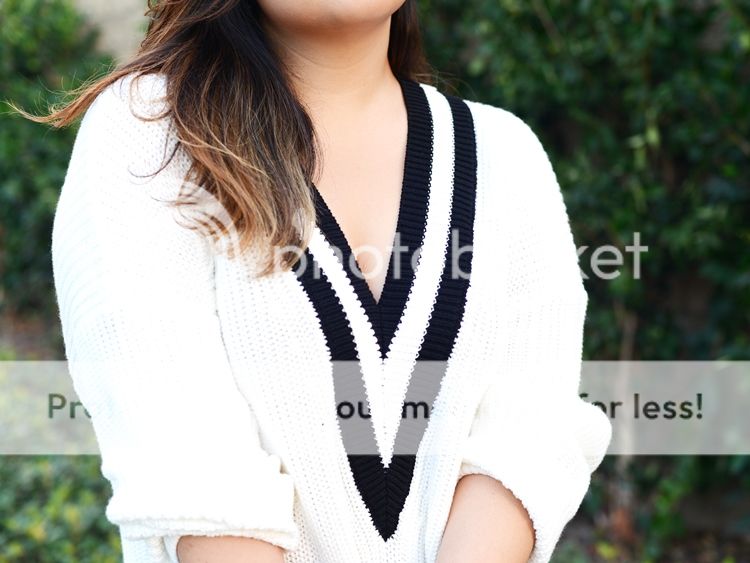 Curvy Girl Chic Plus Size Fashion Blog Chunky Sweater Outfit