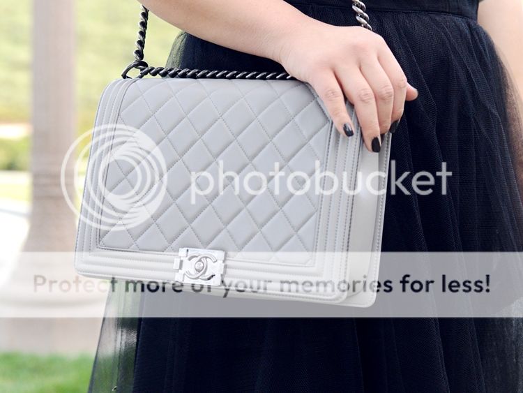 Curvy Girl Chic Plus Size Fashion Blog The Girl That Loves tulle skirt Chanel Boy Bag