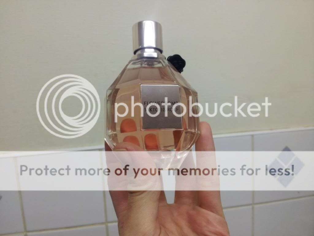 Viktor & Rolf Flowerbomb perfume fake??? Basenotes Forum